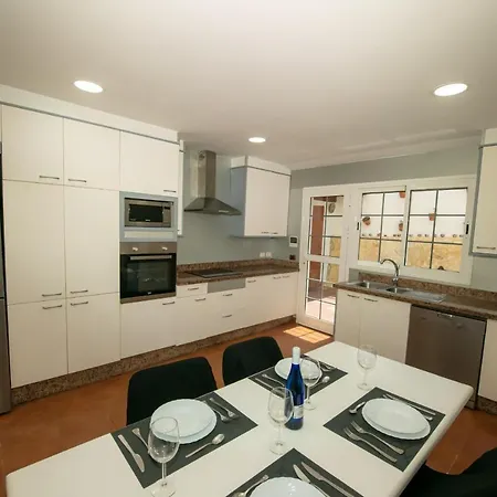 Fantastic With Amazing Sea Views Holiday home