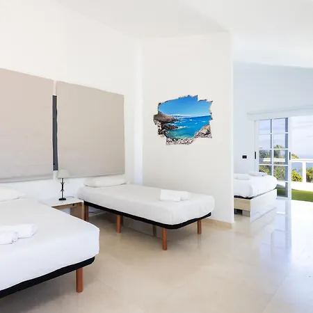 Fantastic With Amazing Sea Views Casa vacanze