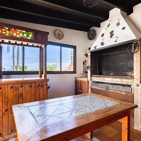 Casa vacanze Fantastic With Amazing Sea Views Puntillo Del Sol