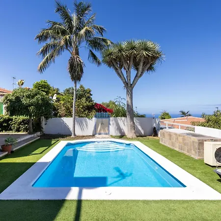 Casa vacanze Fantastic With Amazing Sea Views Puntillo Del Sol