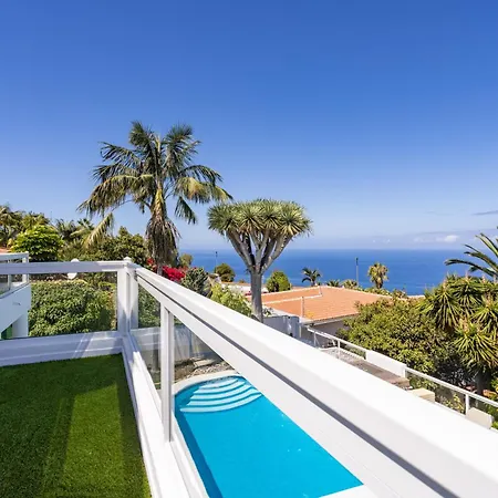 Casa vacanze Fantastic With Amazing Sea Views Puntillo Del Sol