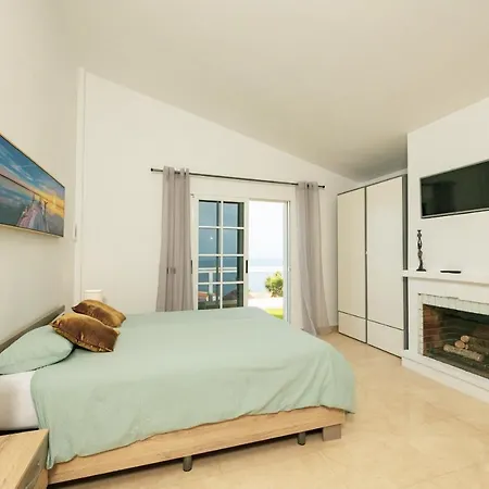 Fantastic With Amazing Sea Views *